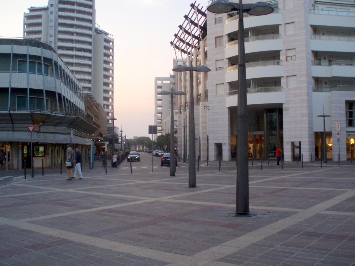 Appartamento Dalmazia 10 Lido di Jesolo Luaran gambar