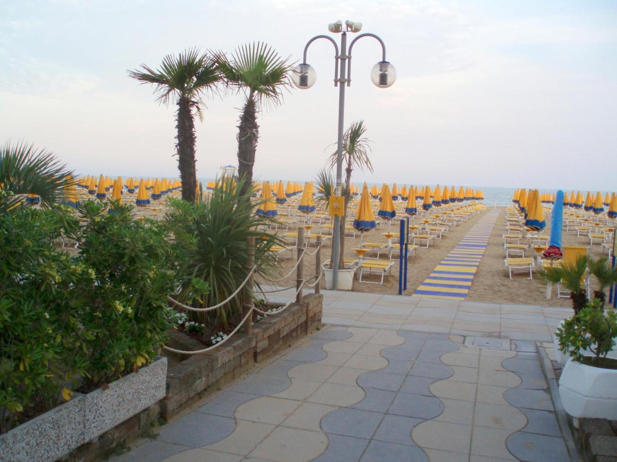 Appartamento Dalmazia 10 Lido di Jesolo Luaran gambar