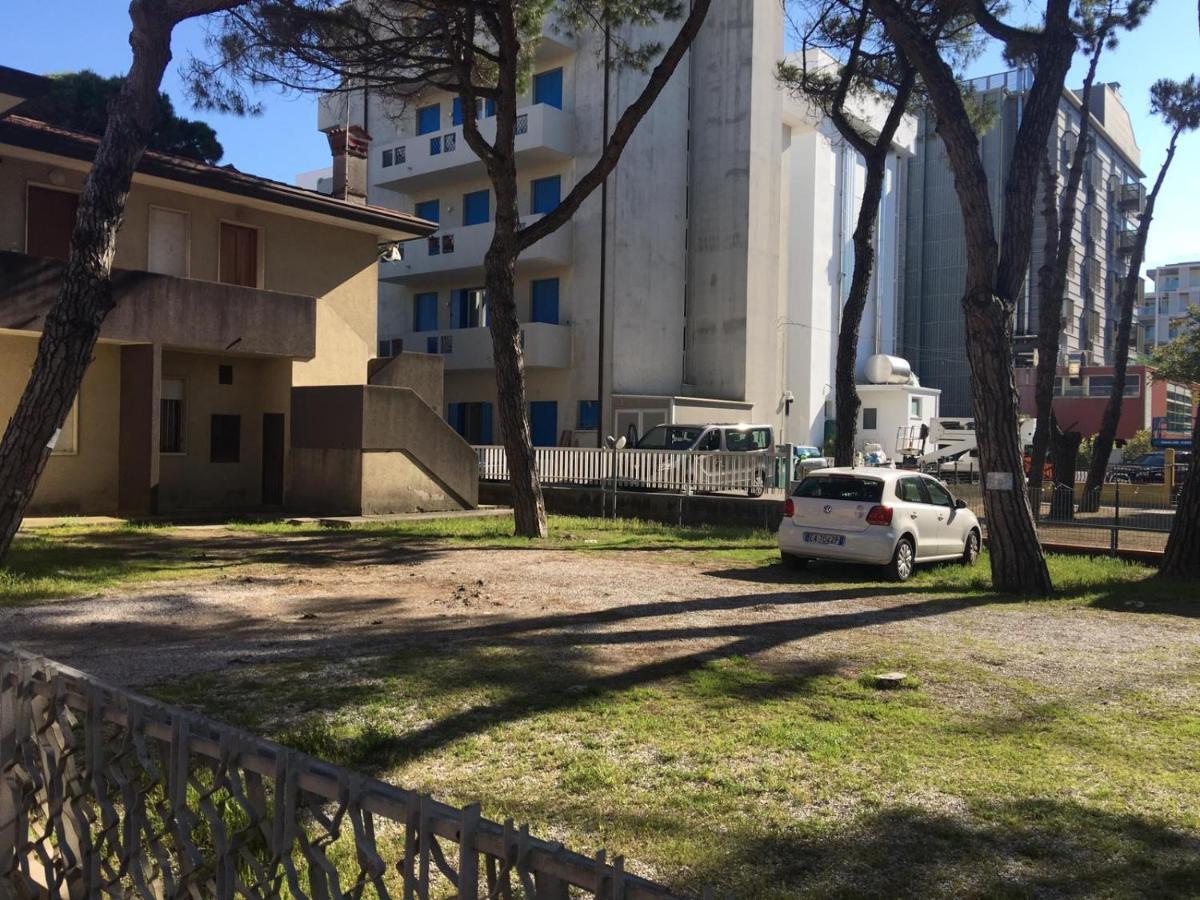 Appartamento Dalmazia 10 Lido di Jesolo Luaran gambar