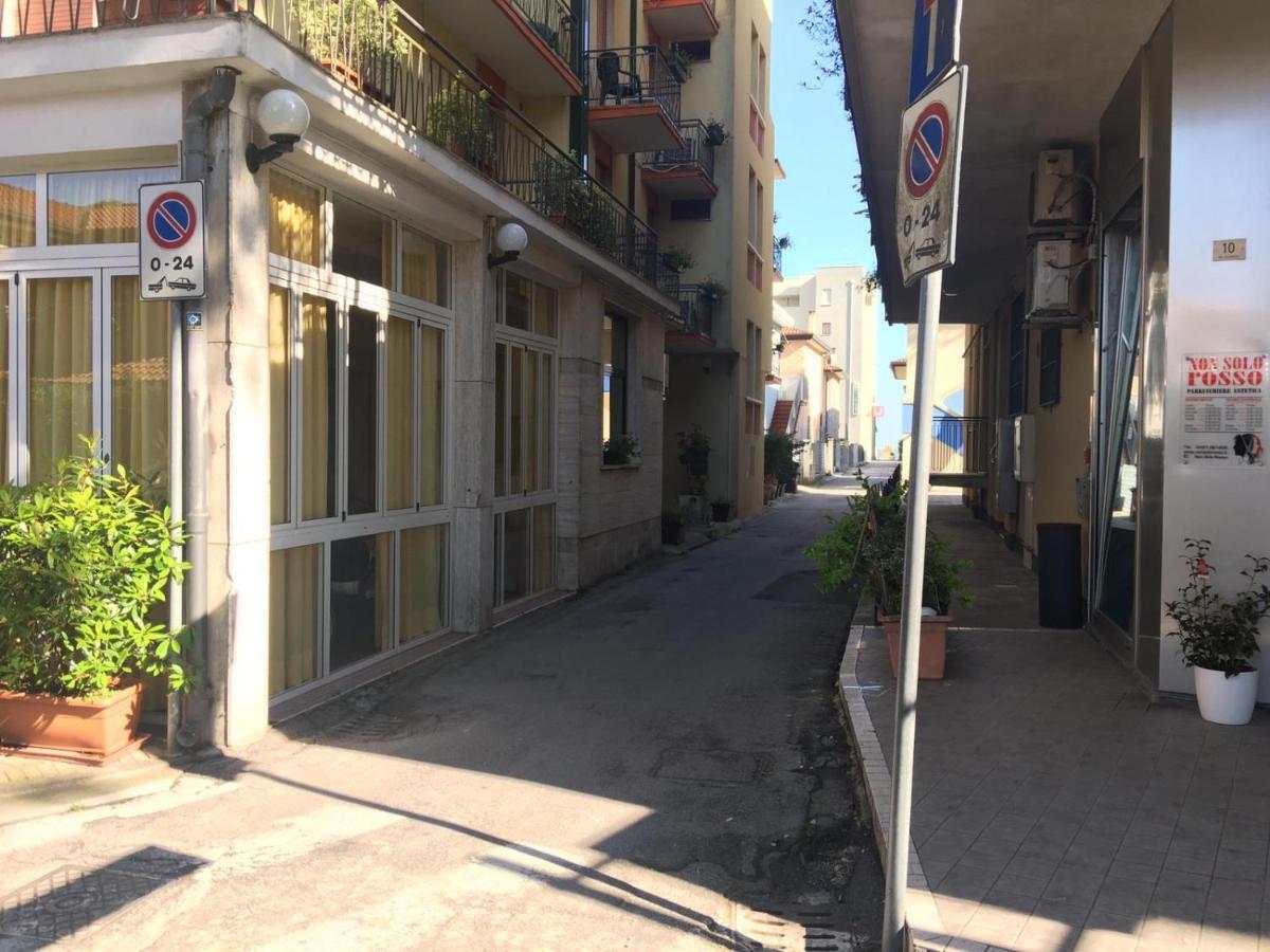 Appartamento Dalmazia 10 Lido di Jesolo Luaran gambar